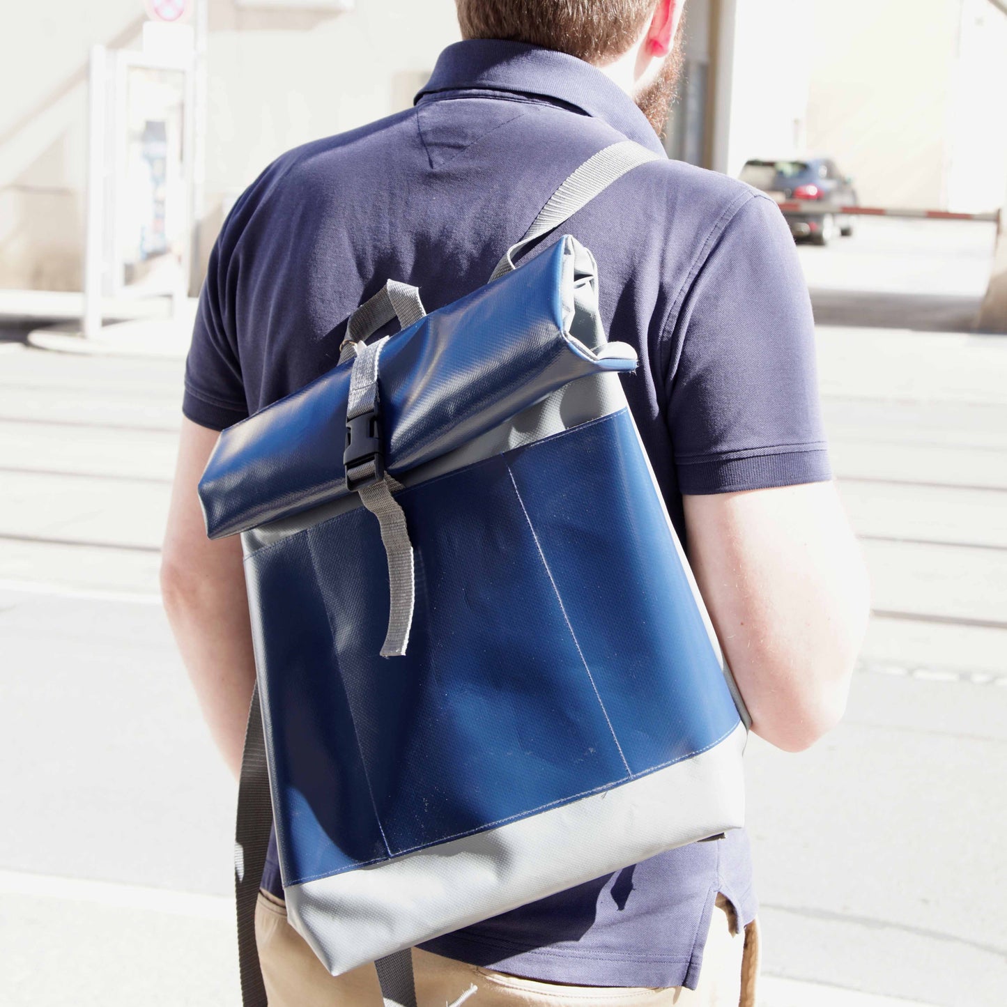 Upcycling Rucksack Rolltop "Steel Blue" | Unikat