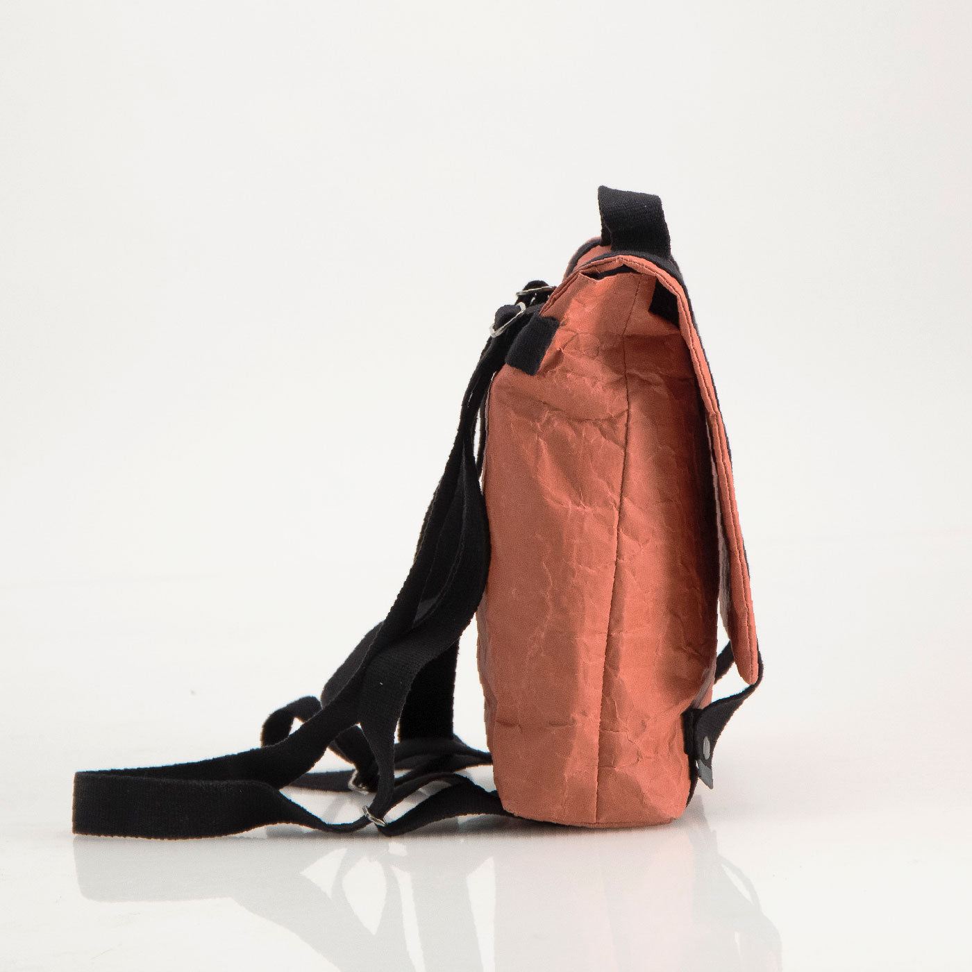 Backpack | aus recycletem Zementpapier